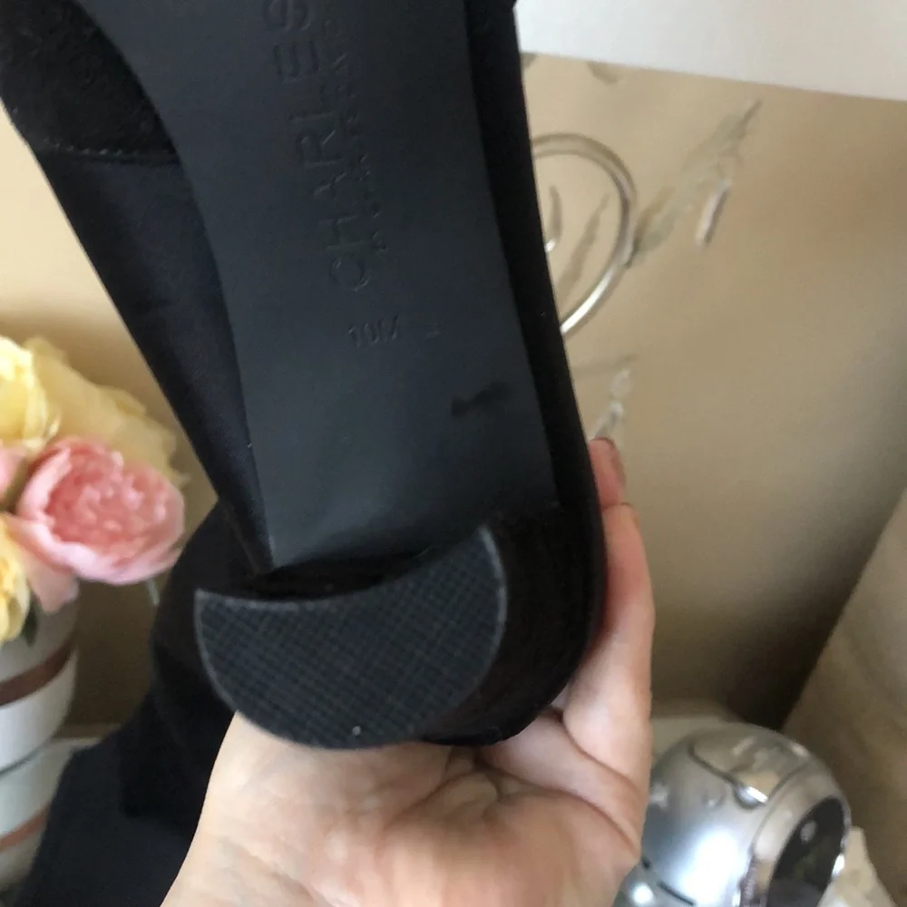 Brand New CHARLES by Charles David Over the knee Boots - Picture 13 of 17